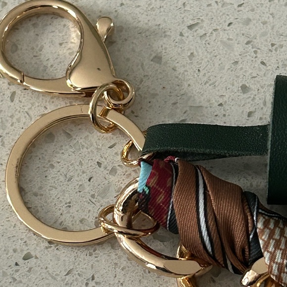 Piper K Equestrian Hand Painted Bag Charm Keychain - Picture 9 of 11